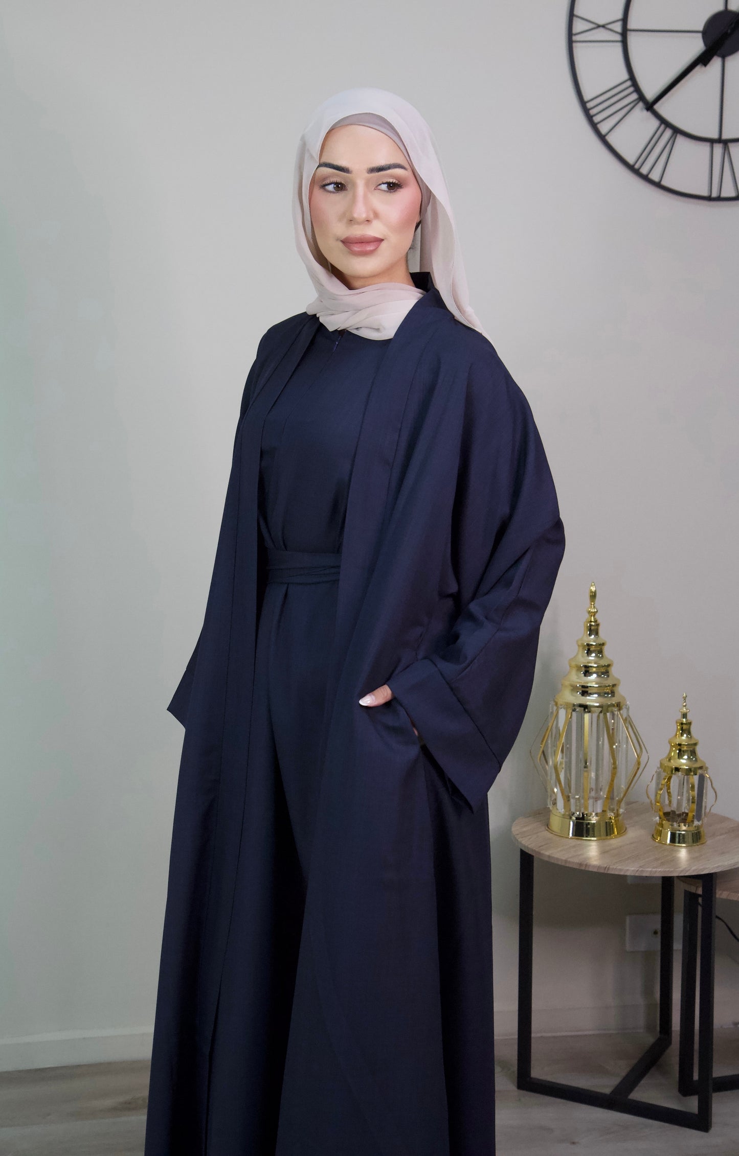 Mira Abaya