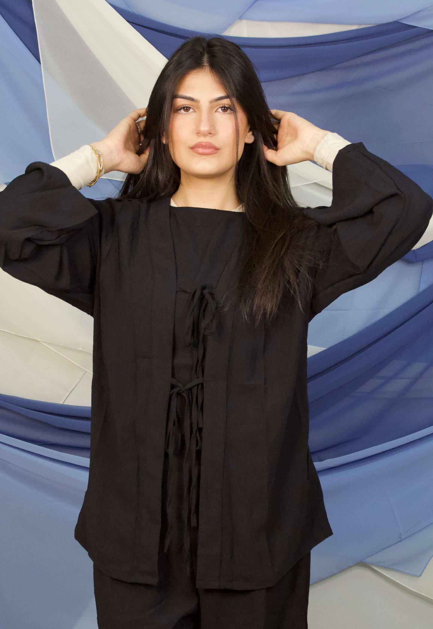 Suzan set