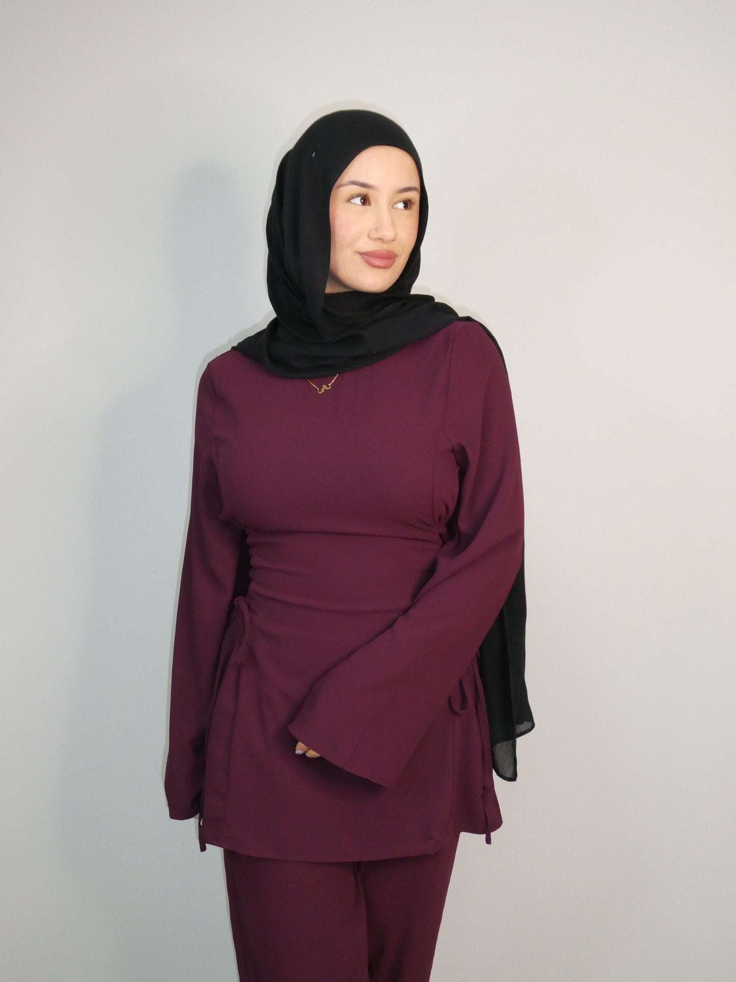 Nadia set