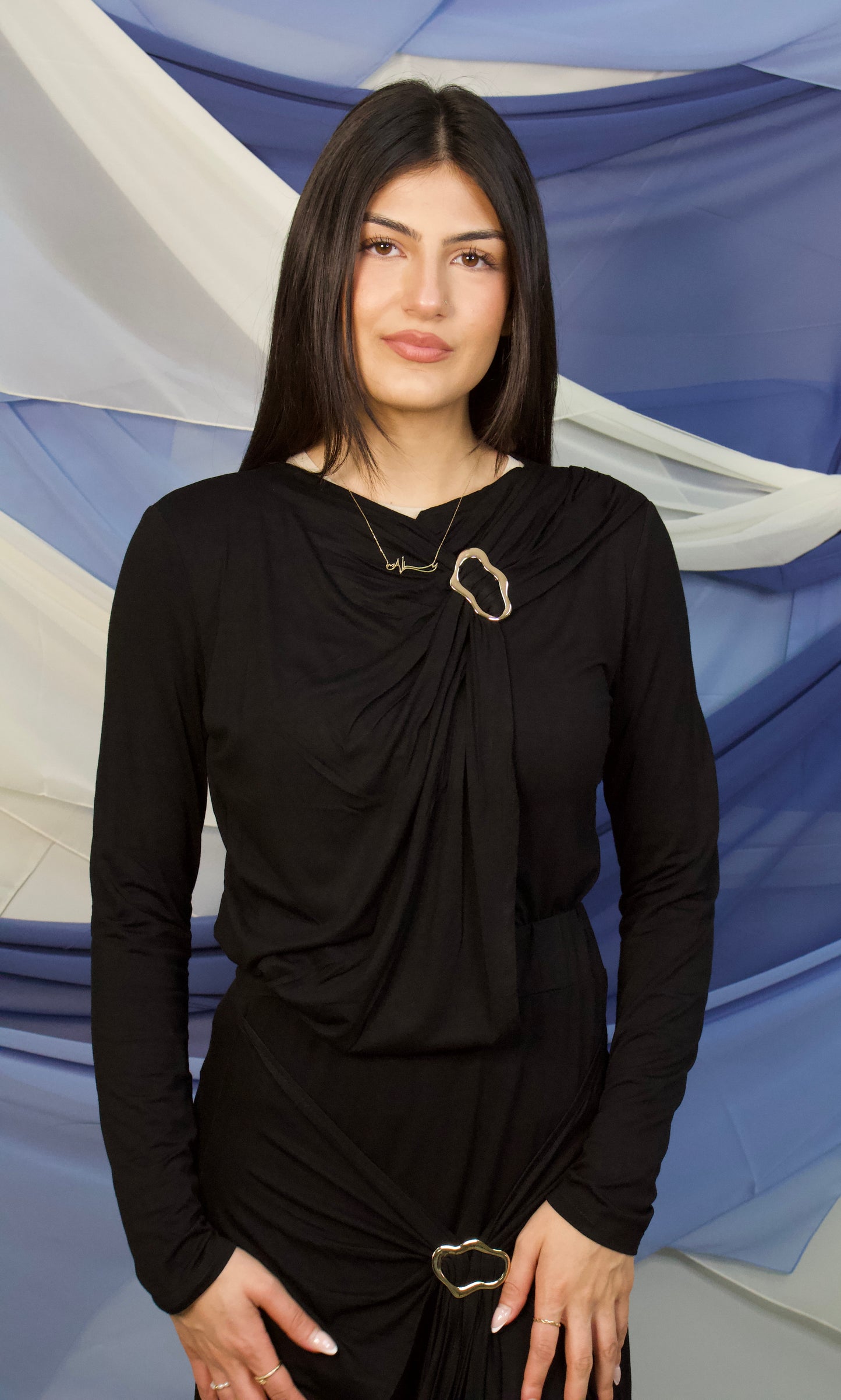 Samira set