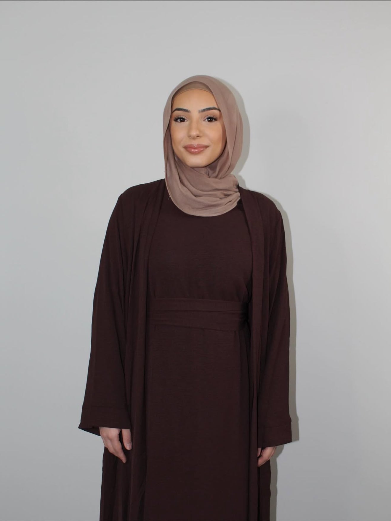 Amina abaya