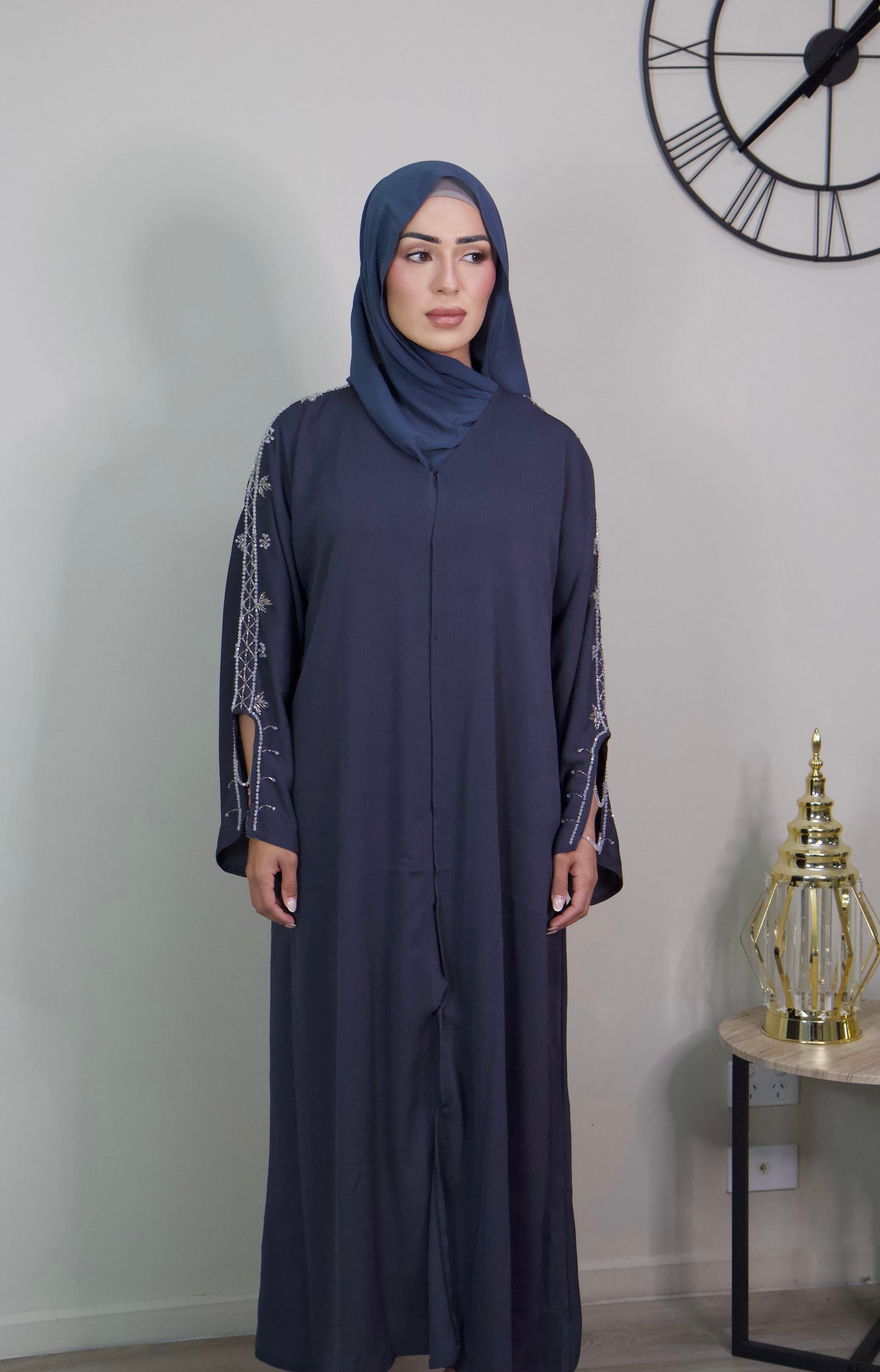 Amira Abaya