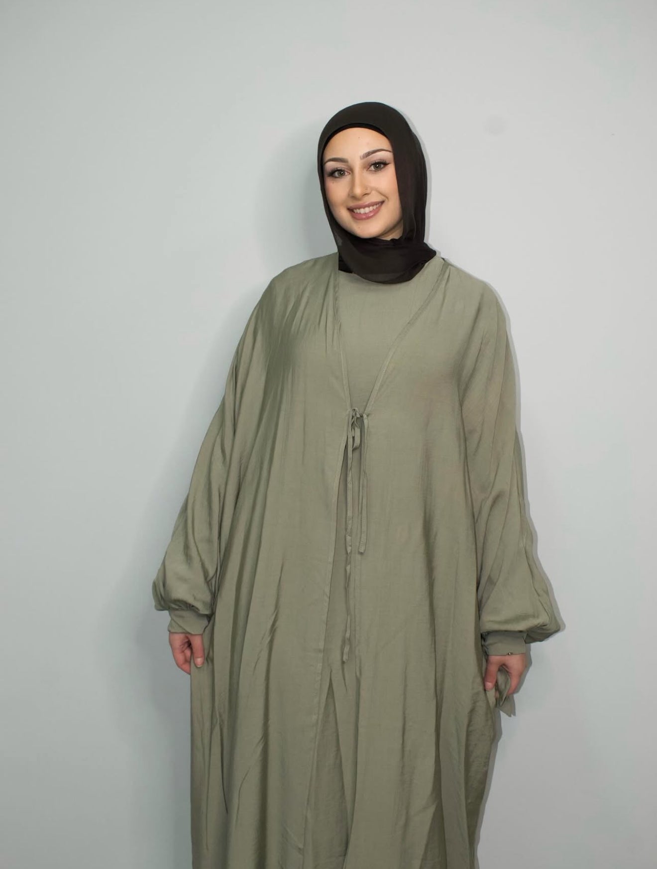 Zainab abaya