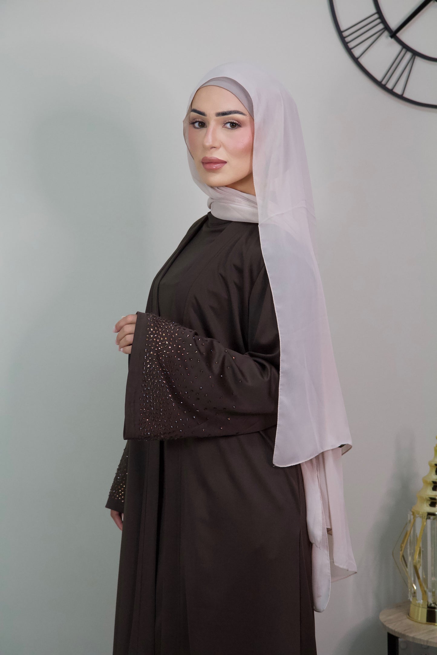 Inaya Abaya