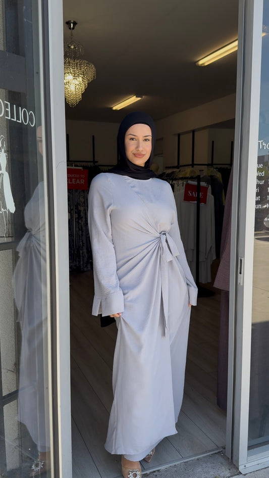 Aliya abaya